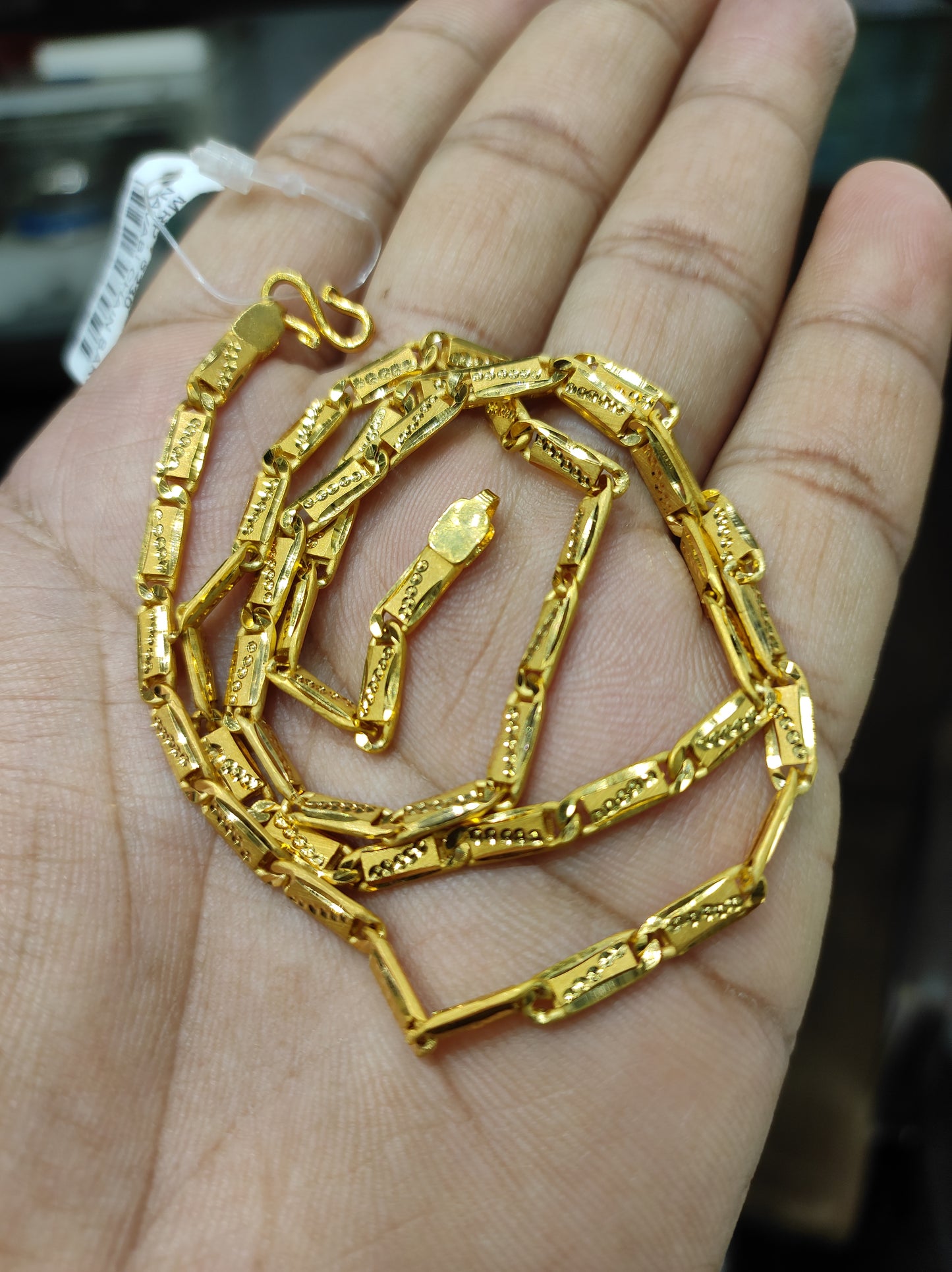 Chain Nawabi 20 inch 11 Gram 200 MG 4 MM Gold Forming Chain from chokerset Jewelshingar 20110404