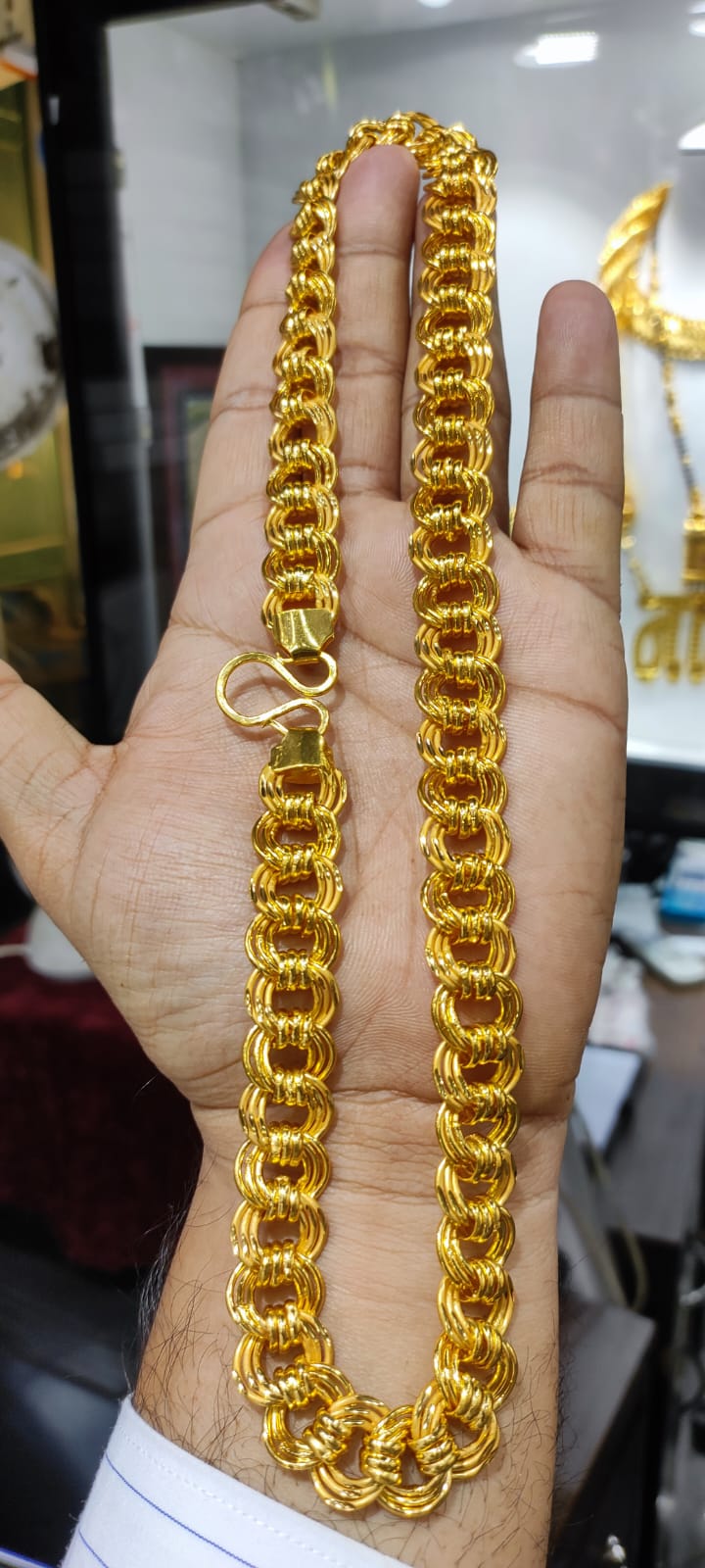 Triple Kunda Chain 21 inch 85 Gram 15.5 MM Thickness In 200 Mg Gold Forming (20230808)