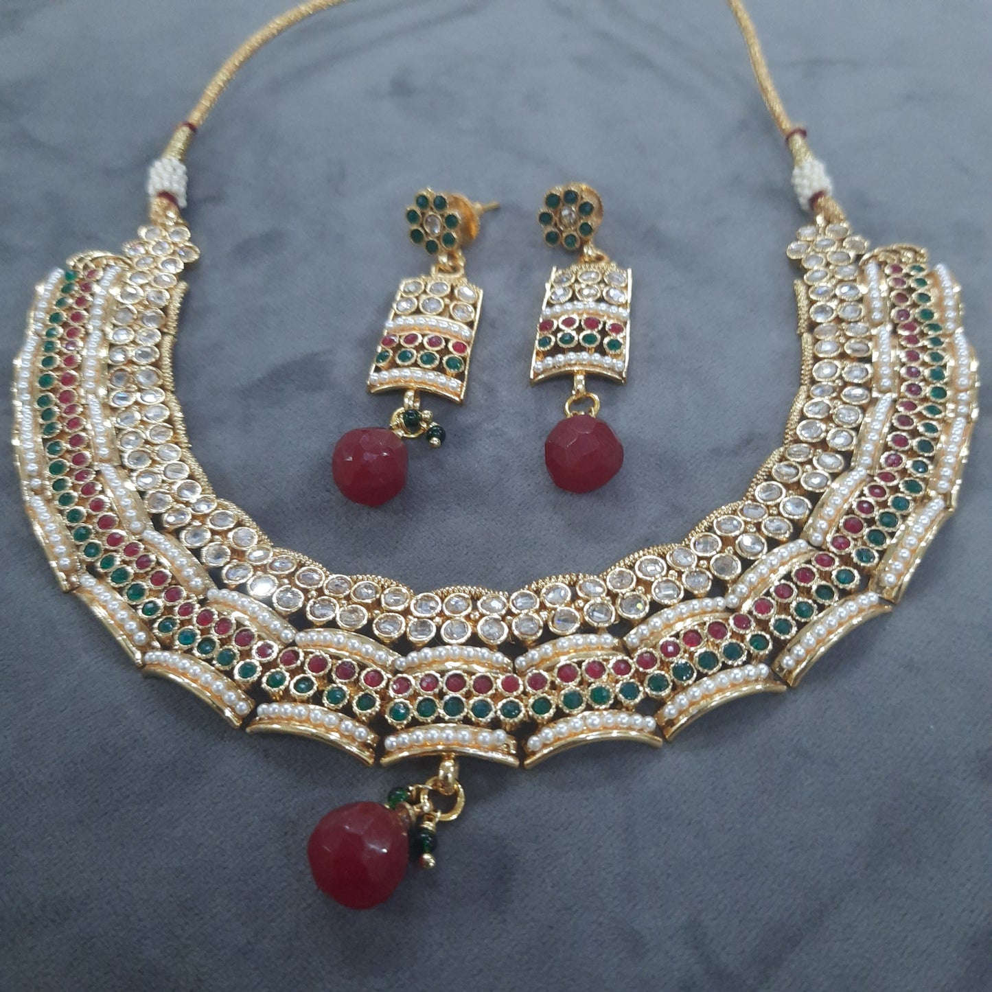 JEWELSHINGAR Ruby panna Antique POLKI Necklace (202016AST)