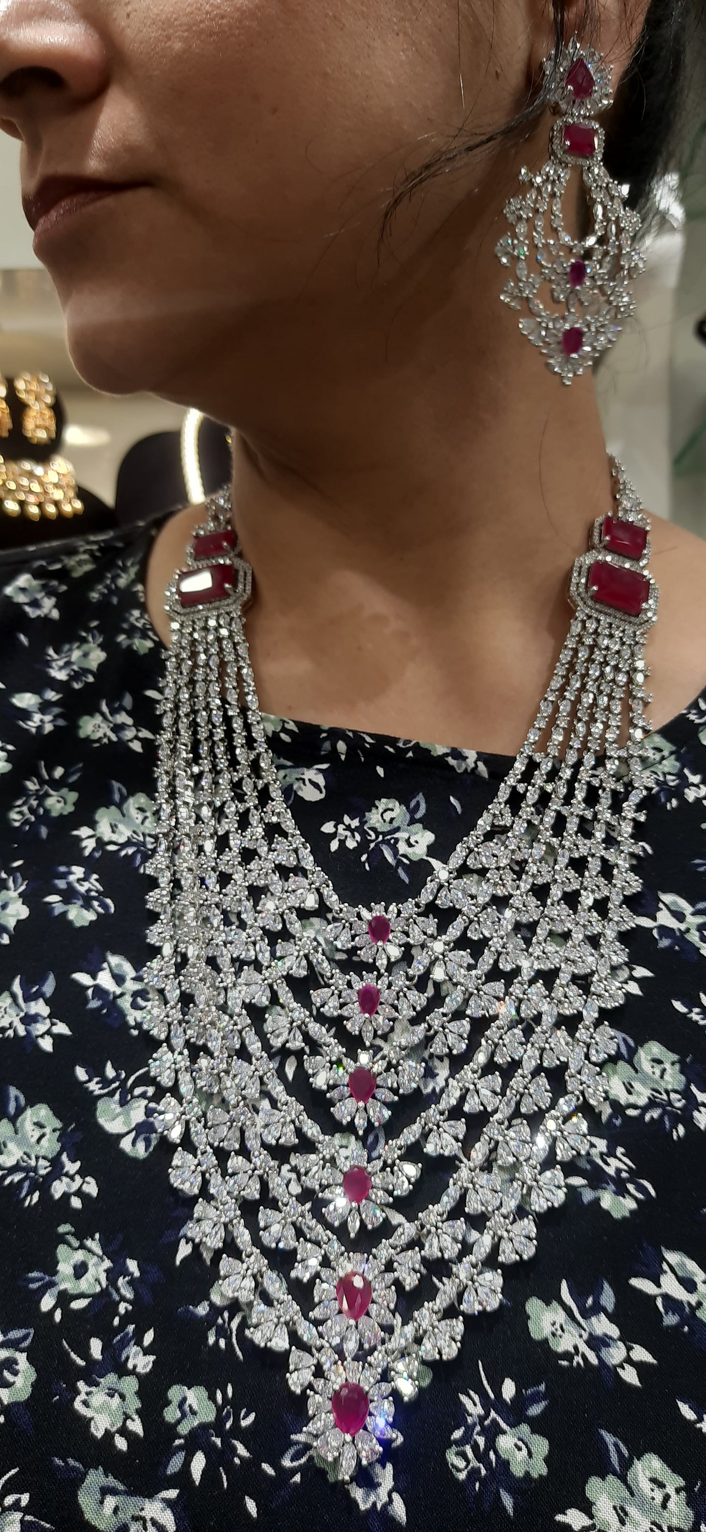 Jewelshingar Necklace Set In Fine Quality Jewellery