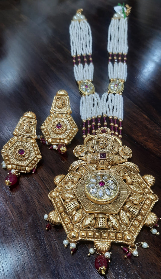 Jewelshingar Fine Antique Temple Jewellery Pendant Set for Women