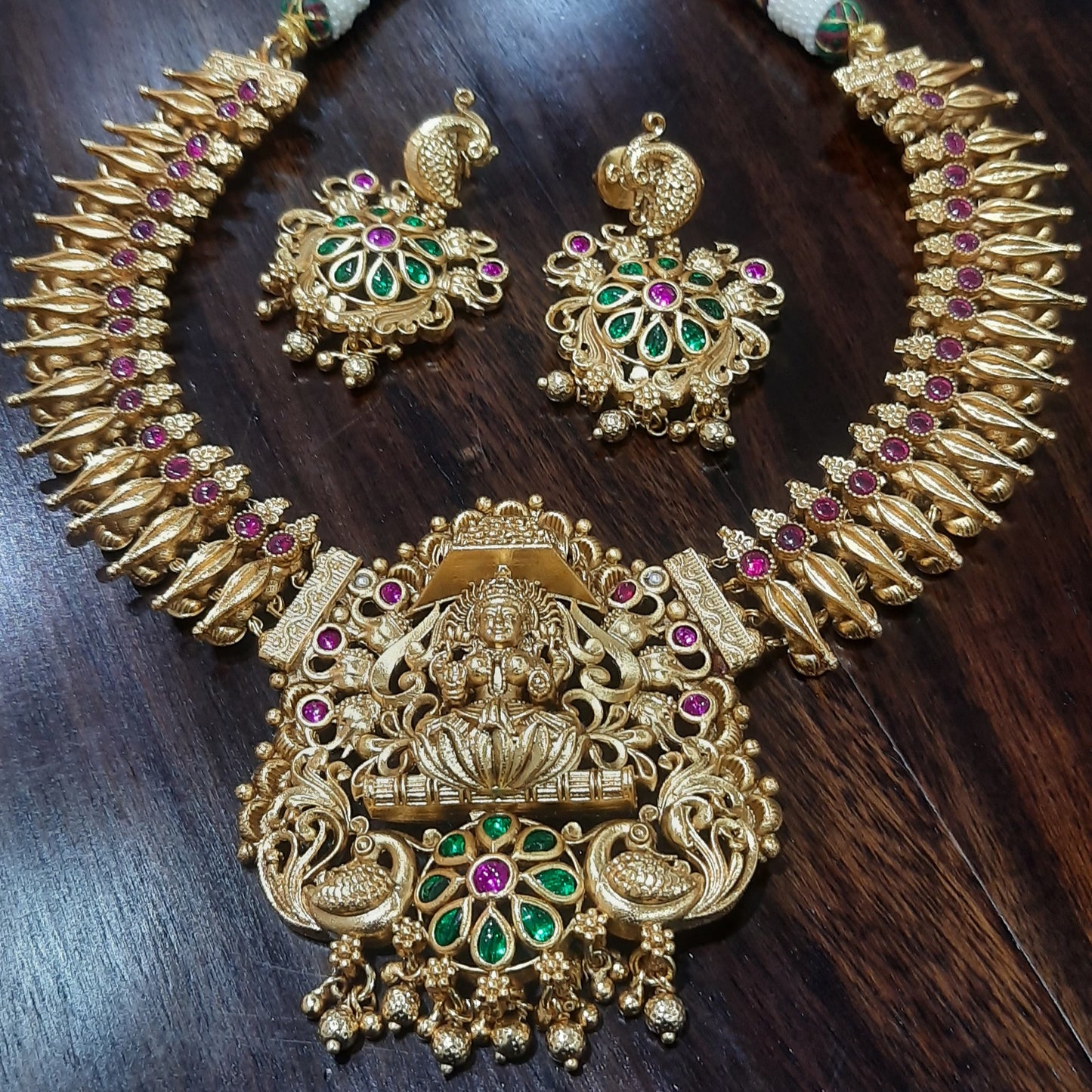 Jewelshingar Fine Antique Temple Jewellery Necklace Set for Women