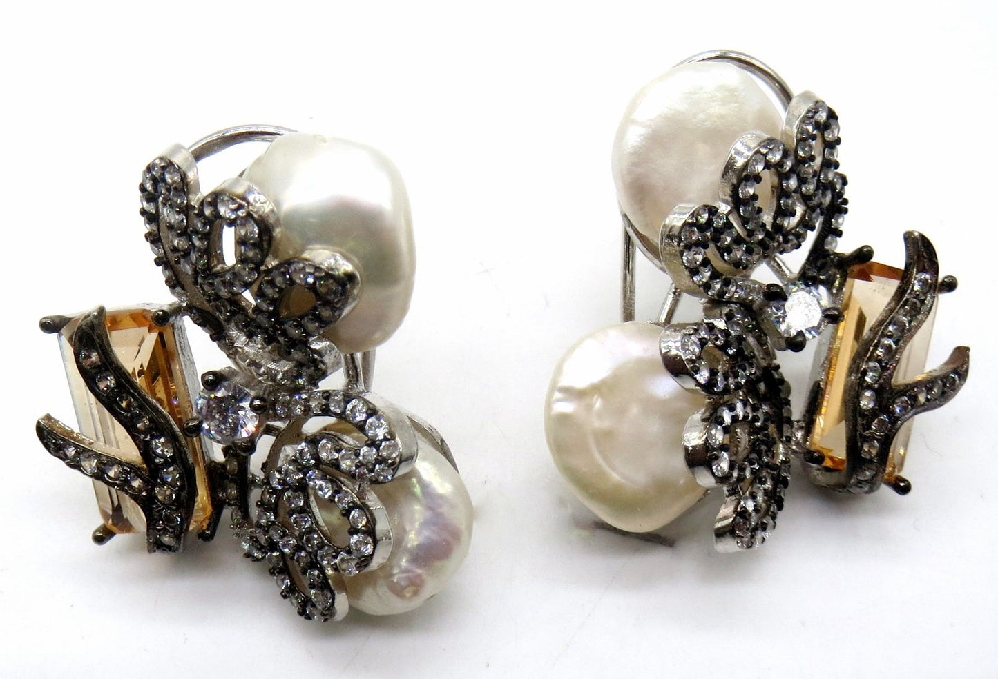 Jewelshingar Jewellery Victorian Plating Clear Colour Stud Earrings For Women ( 50648-eads )