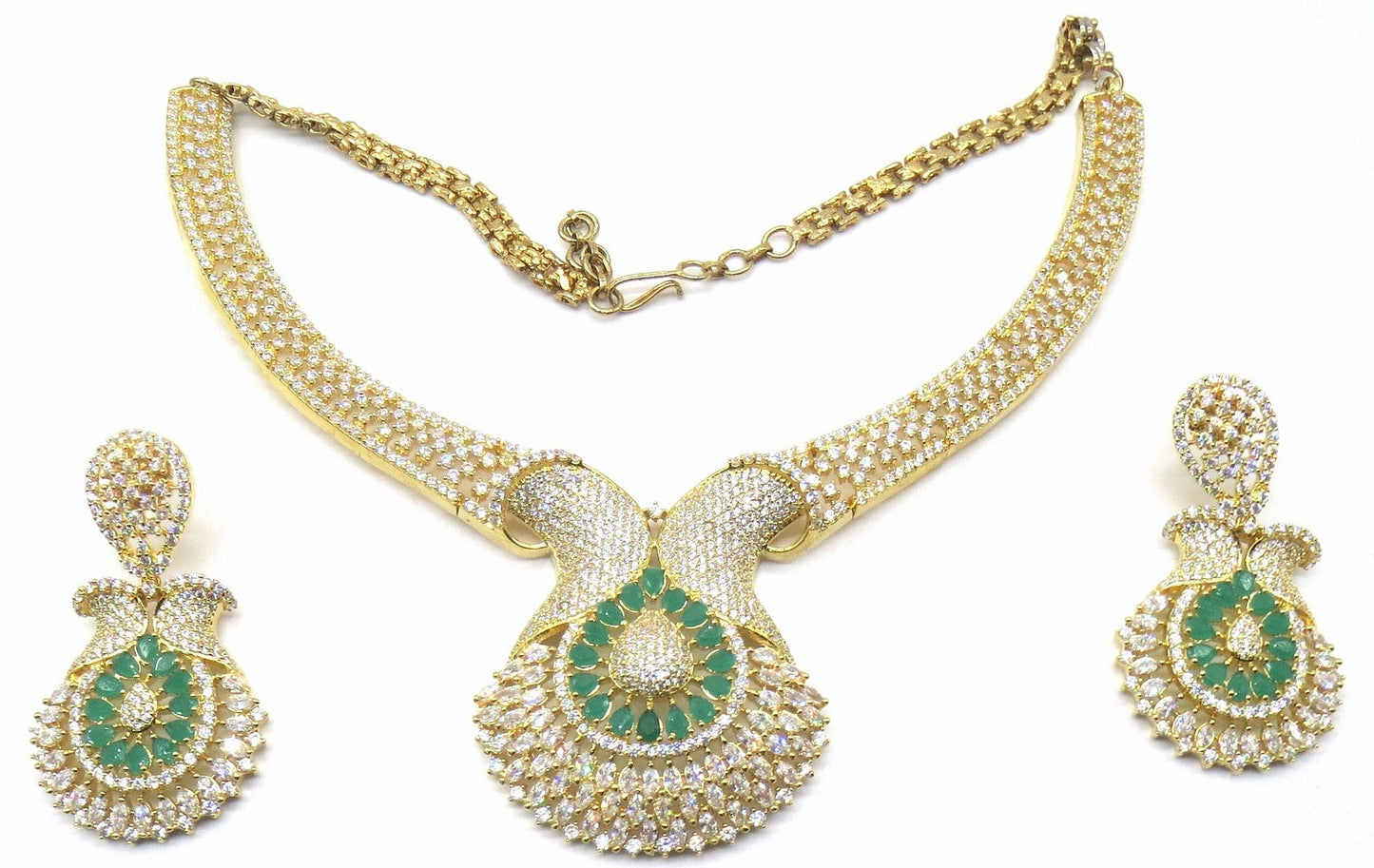 Jewelshingar Jewellery Gold Plated Colour Green Necklace Set For Women ( 50954NAD )