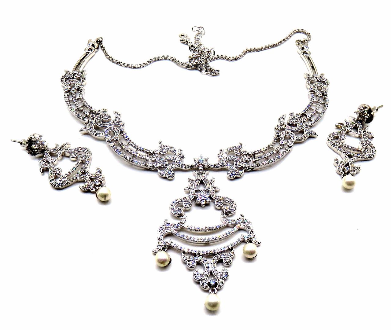 Jewelshingar Jewellery Rhodium Plated Colour Clear Necklace Set For Women ( 51405DCS )