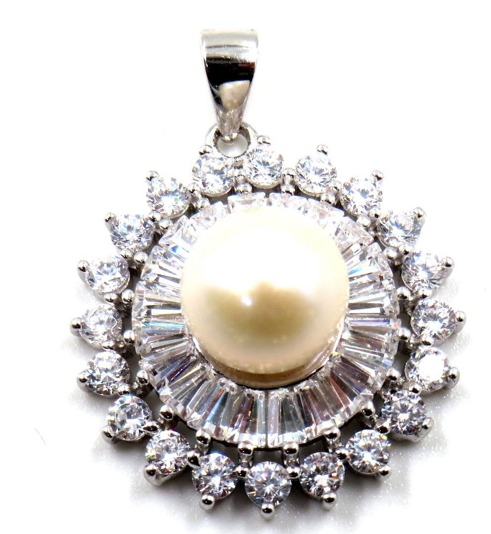 Jewelshingar Jewellery Pearl Colour Pendant For Women ( 52187SSP )