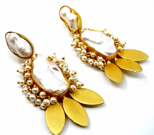 Jewelshingar Jewellery Fine Semi Precious Pearls Earrings For Women ( 53204URVI )
