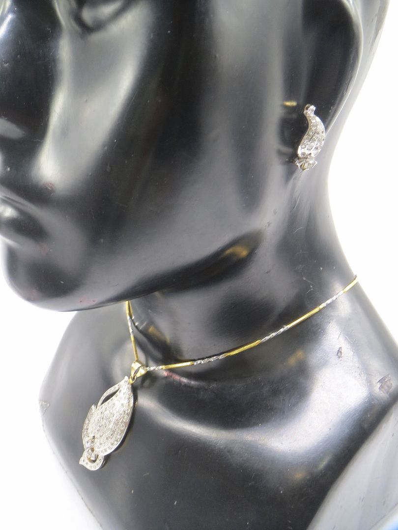 Jewelshingar Jewellery Gold Colour Pendant Set For Women ( 55679PSD )