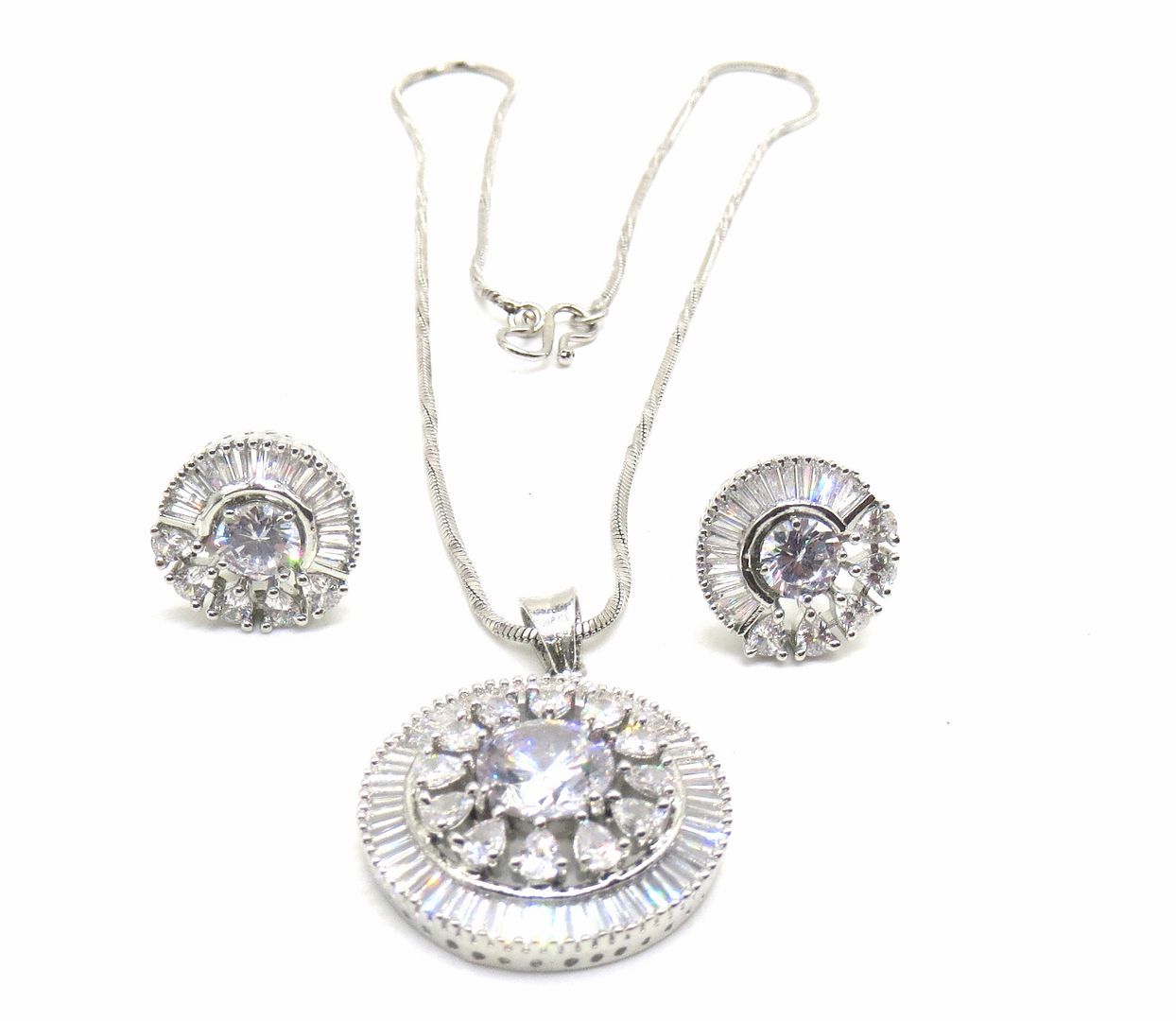 Jewelshingar Jewellery Silver Colour Pendant Set For Women ( 56020PSD )