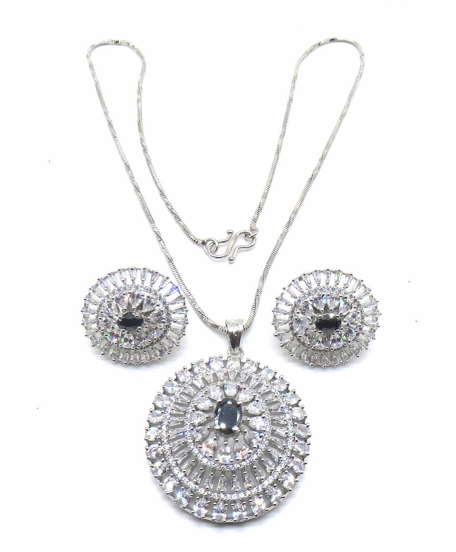 Jewelshingar Jewellery Black Colour Pendant Set For Women ( 56144PSD )
