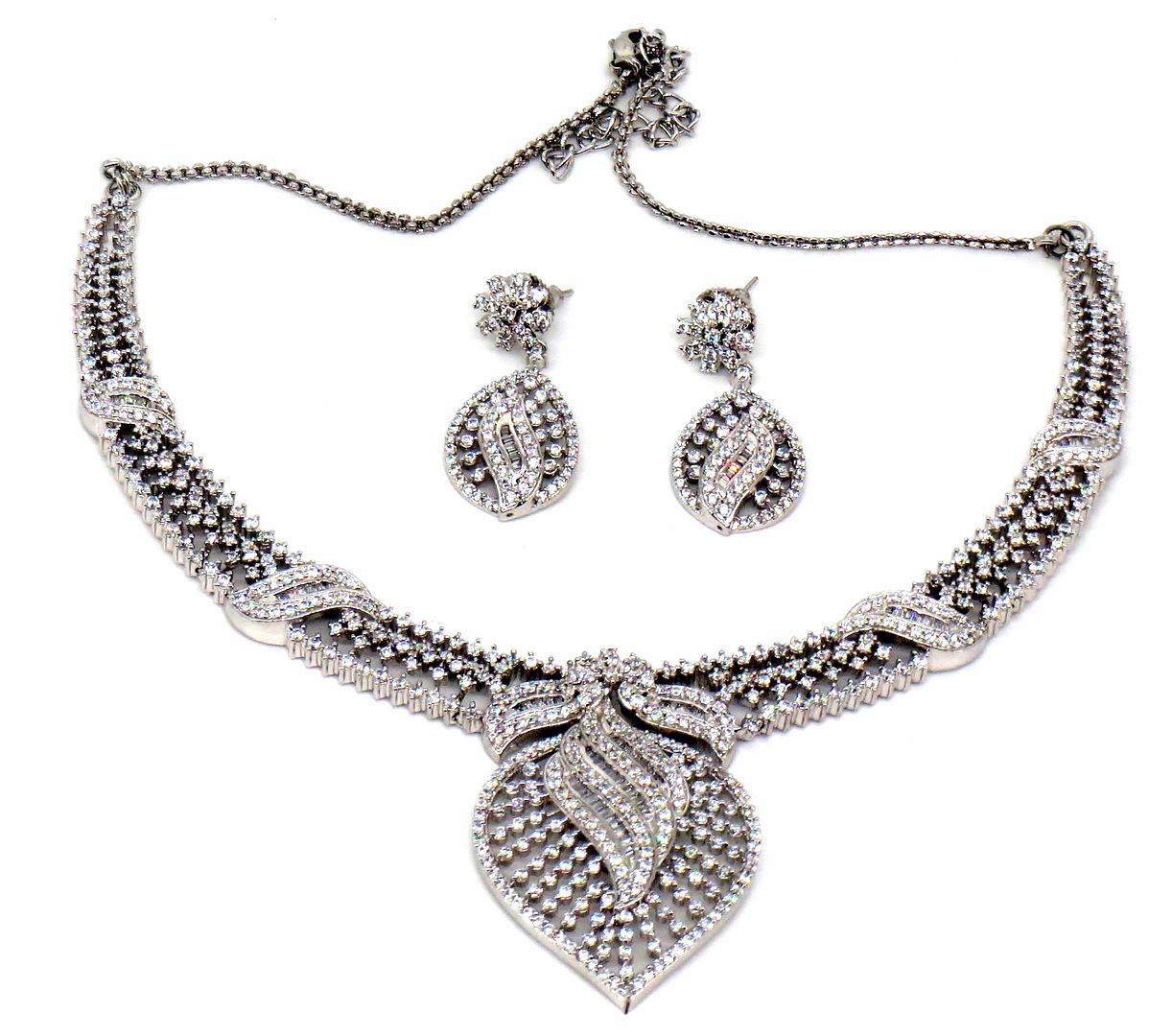 Jewelshingar Jewellery Silver Plated Necklaces For Women ( 56811NAD )