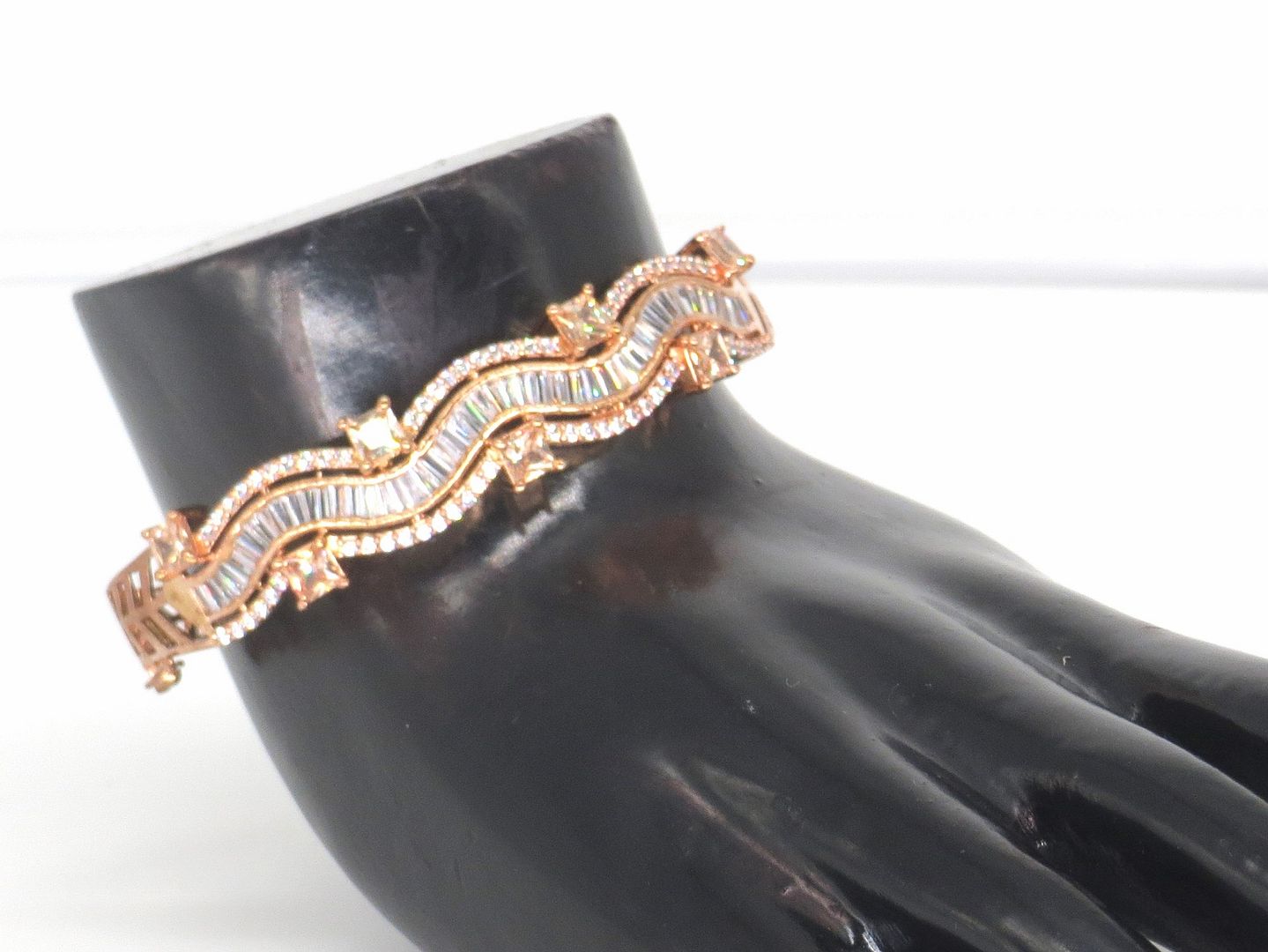 Jewelshingar Jewellery Rose Gold Plated Bracelets For Women ( 57842BCD )