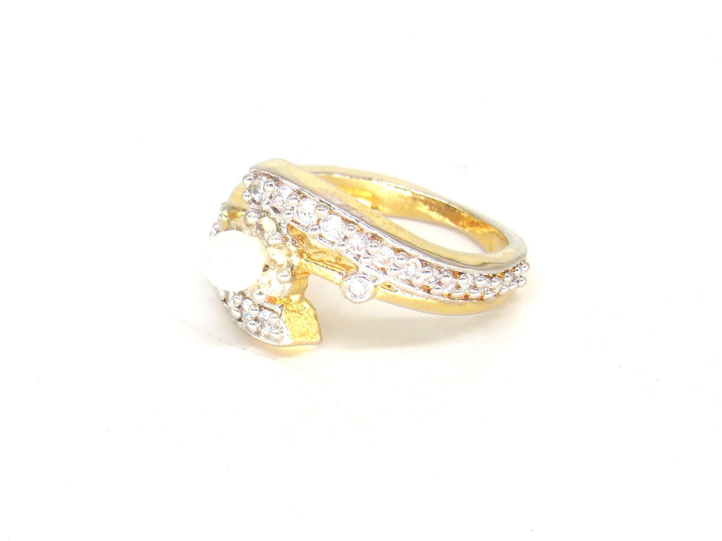 Jewelshingar Jewellery American Diamond White Colour Size 14 Gold Plated  Ring For Girls ( 60059RIN )