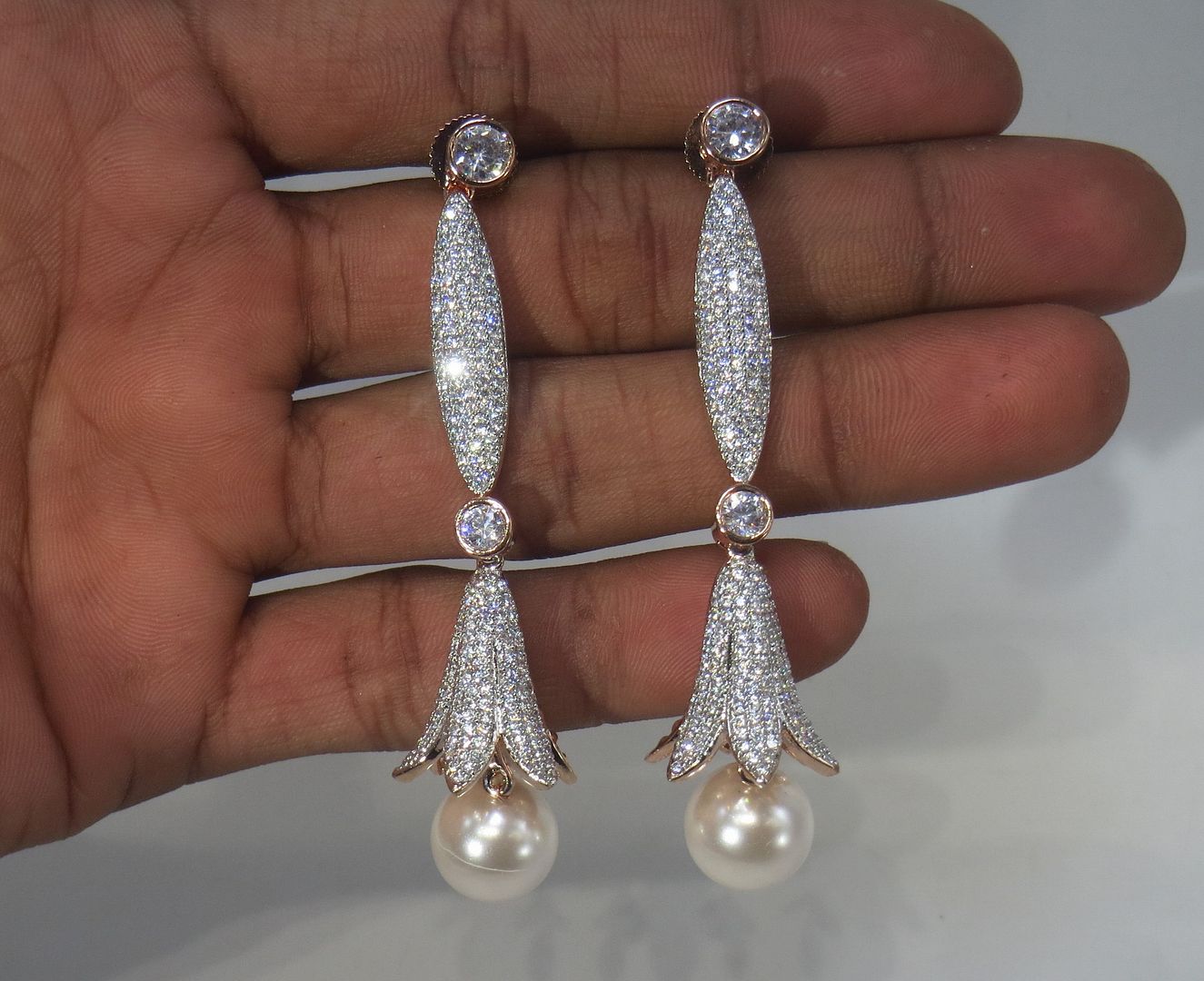 Jewelshingar Jewellery Gold Plated Diamond Earring For Women ( 60889EAD )