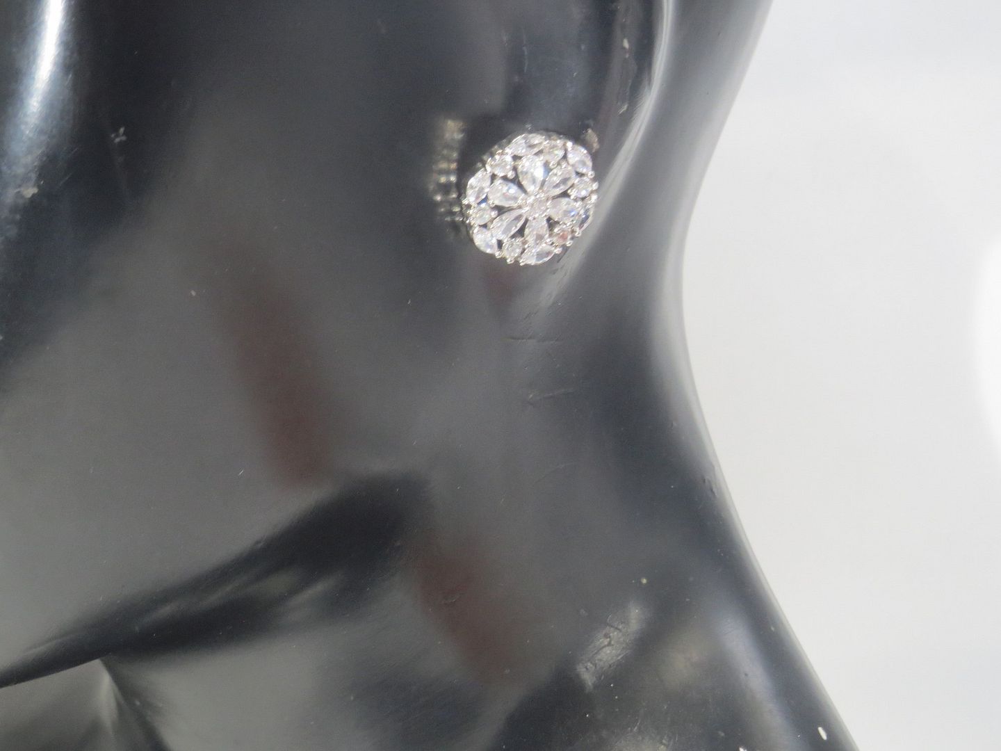 Jewelshingar Jewellery Silver Plated Diamond Earring For Women ( 61002GJT )