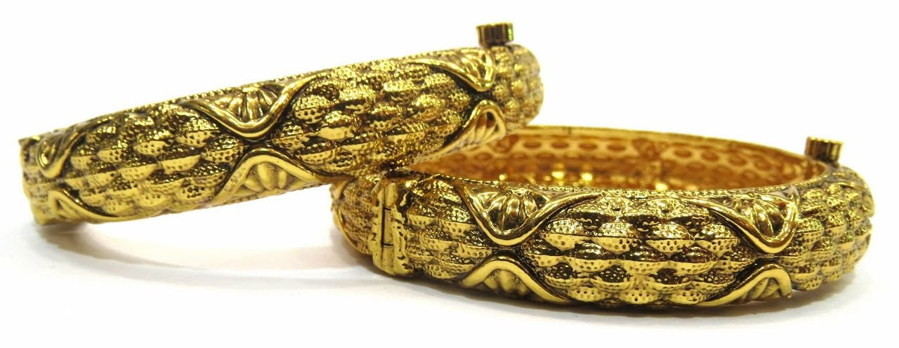 Jewelshingar Girl's Antic Gold Look Screw Open Bangles In 2.8 Size Jewellery ( 5284-m-2.8-a ) - JEWELSHINGAR