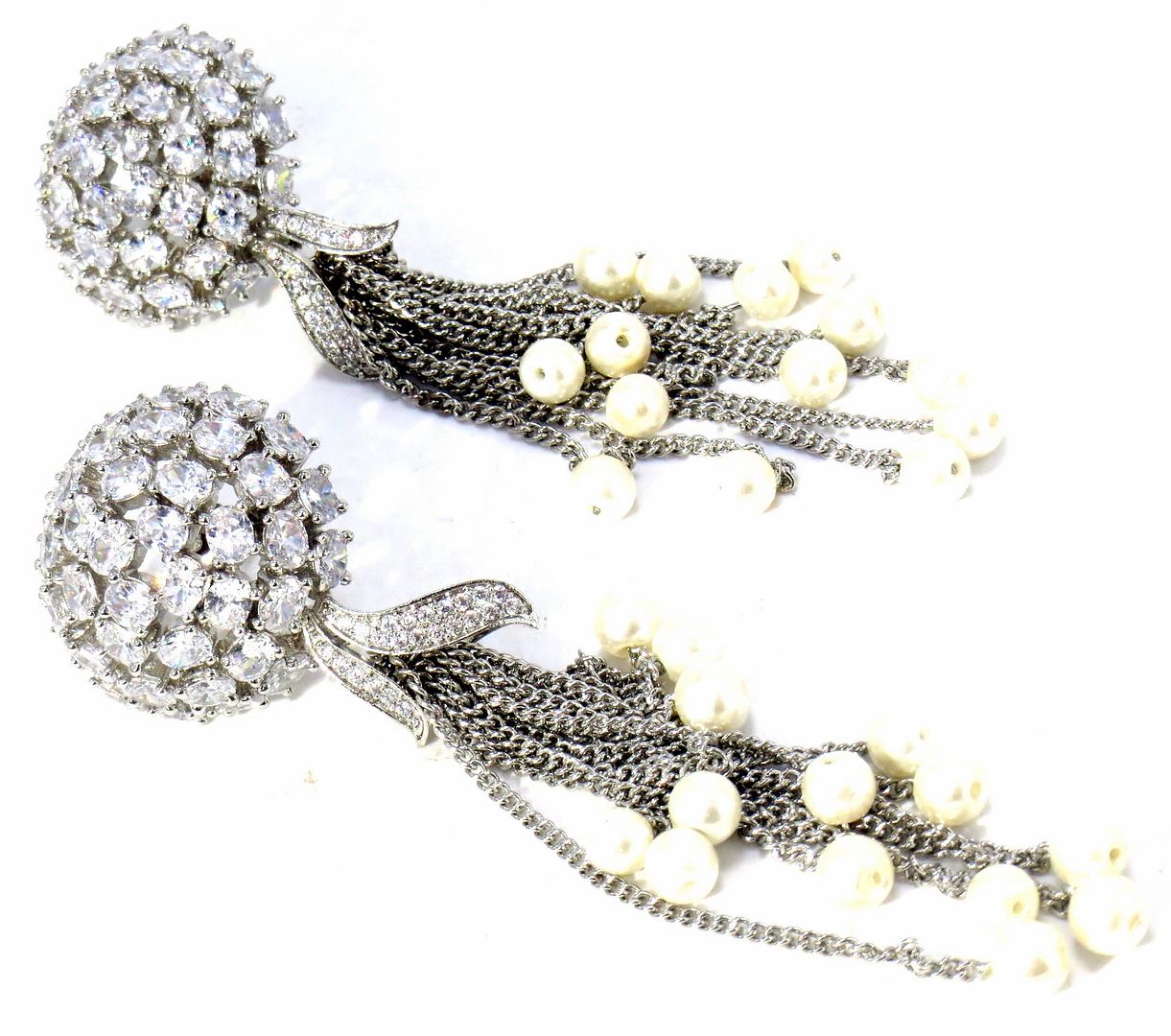 Jewelshingar Jewellery Silver Plated Diamond Earring For Women ( 62137EAD )