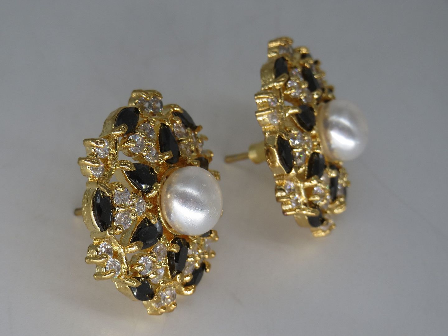 Jewelshingar Jewellery Gold Plated Diamond Earrings For Women ( 62555GJT )