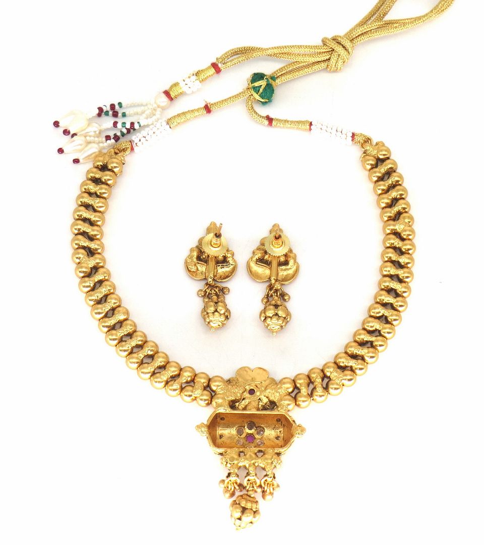 Jewelshingar Jewellery Fine Antique Polki Kundan Gold Plated Ruby Colour Necklace For Women ( 62762AST )