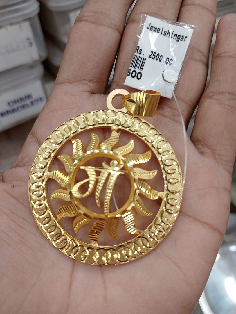 GOLD FORMING 2 INCH MAA PENDANT BY CHOKERSET P7654398