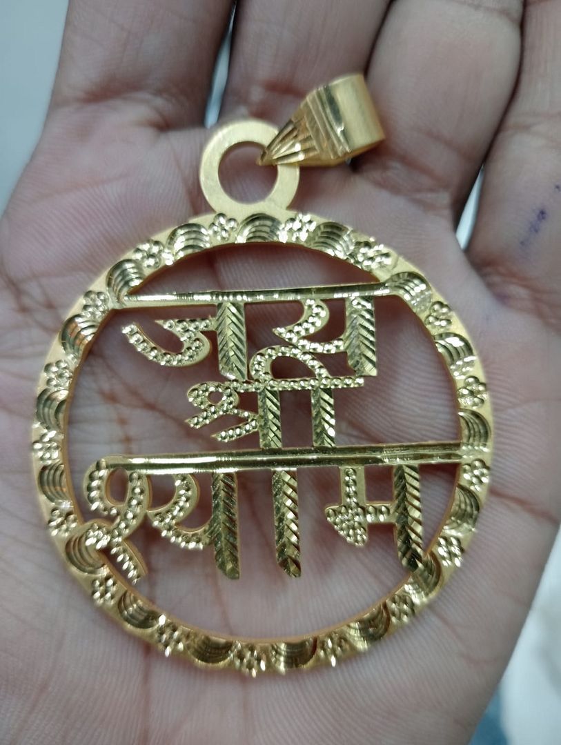 GOLD FORMING 2 INCH SHYAM PENDANT BY CHOKERSET P7654324