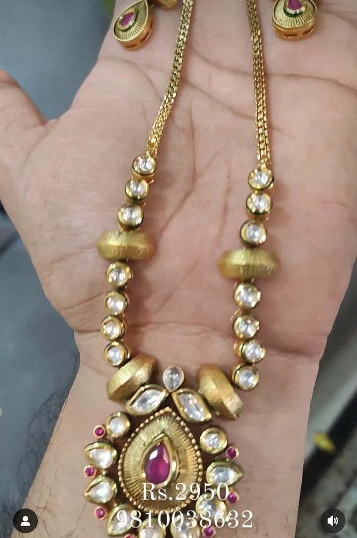 Kundan Necklace In Ruby Colour And Gold Plating By Chokerset NKWA0061