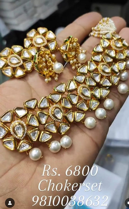 Kundan Necklace In Clear Colour And Gold Plating By Chokerset NKWA0064