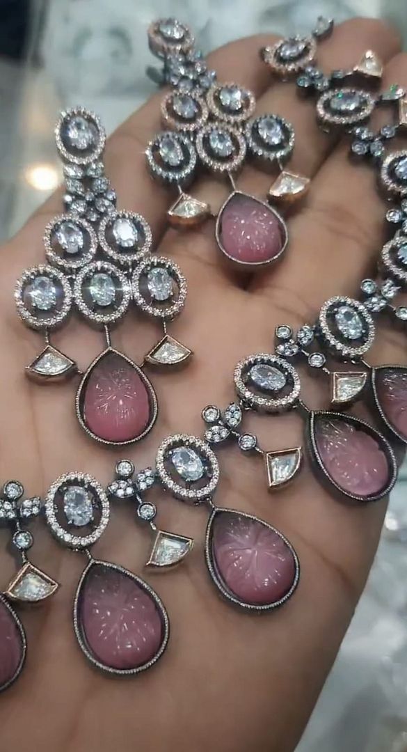 Zircon Necklace In Pink Colour And Silver Plating By Chokerset NKWA0145