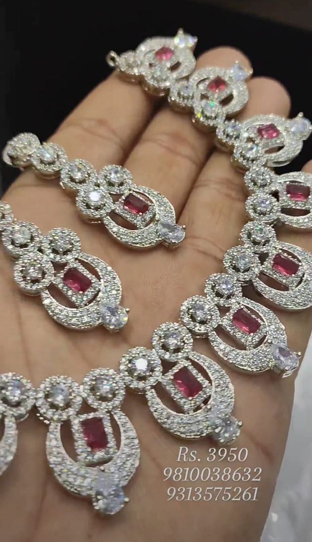 Zircon Necklace In Red Colour And Silver Plating By Chokerset NKWA0182